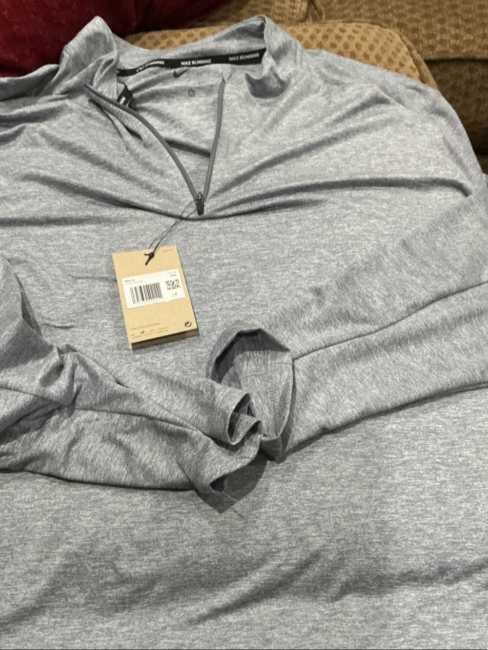 Nike Men’s Heather Gray Quarter-Zip Performance Pullover